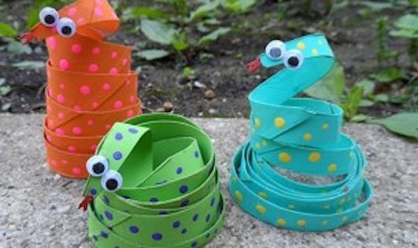 Image of coiled snake craft feature