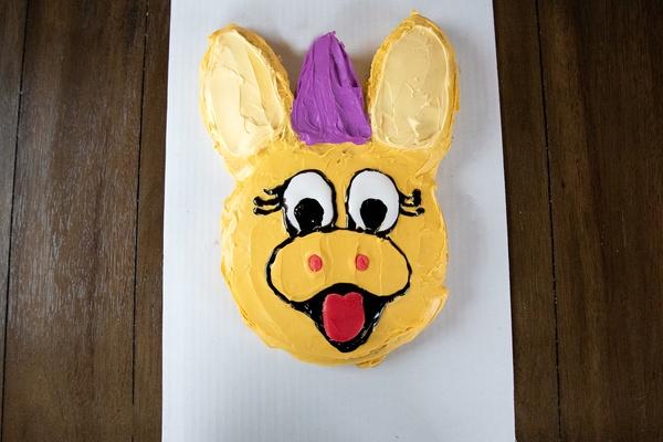 A Donkey Hodie cake.
