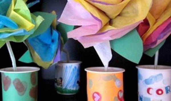 Image of tissue paper flowers feature