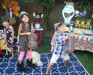 Peg Cat birthday paper plate ukulele