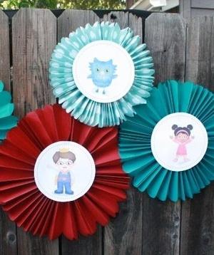 Daniel Tiger birthday party Pinwheel Medallions