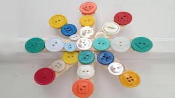 Image of button snowflake