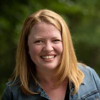 Deborah Farmer Kris photo