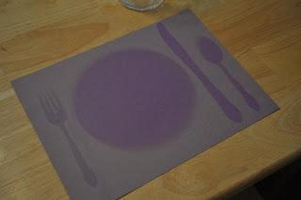 Image of table setting game