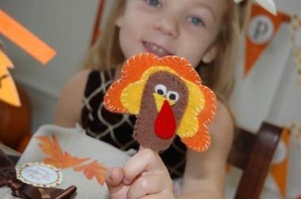 Image turkey finger puppet